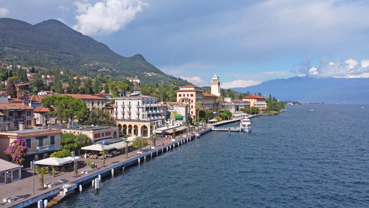 Hotel Du Lac ガルドーネ・リヴィエラ エクステリア 写真