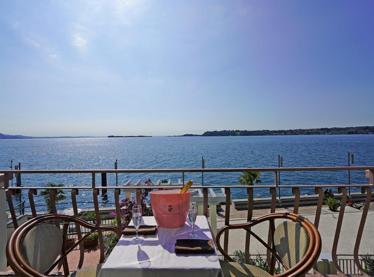 Hotel Du Lac ガルドーネ・リヴィエラ エクステリア 写真